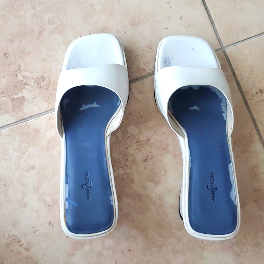 Anne Klein white platform wedge sandals